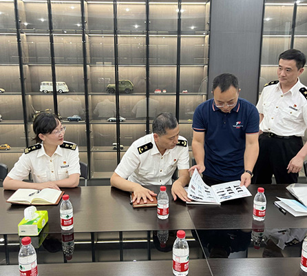 Yangzhou Customs Came to Juncheng Group to Visit and Study Work