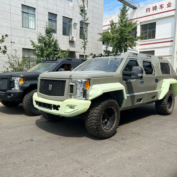 THE THIRD GENERATION OF GEORGE PATTON OFF-ROAD VEHICLE: the U.S Specialty Vehicles G.Patton SUV